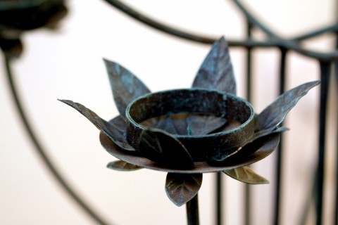 FLOWER HOLDER CANDLE STAND